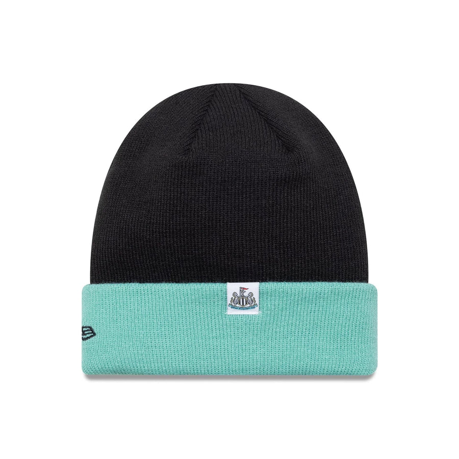 This is a Newcastle United FC Youth Wordmark Black Cuff Knit Beanie Hat 2