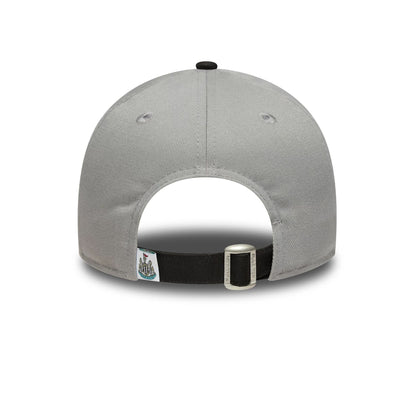 This is a Newcastle United FC Youth Wordmark Grey 9FORTY Adjustable Cap 4