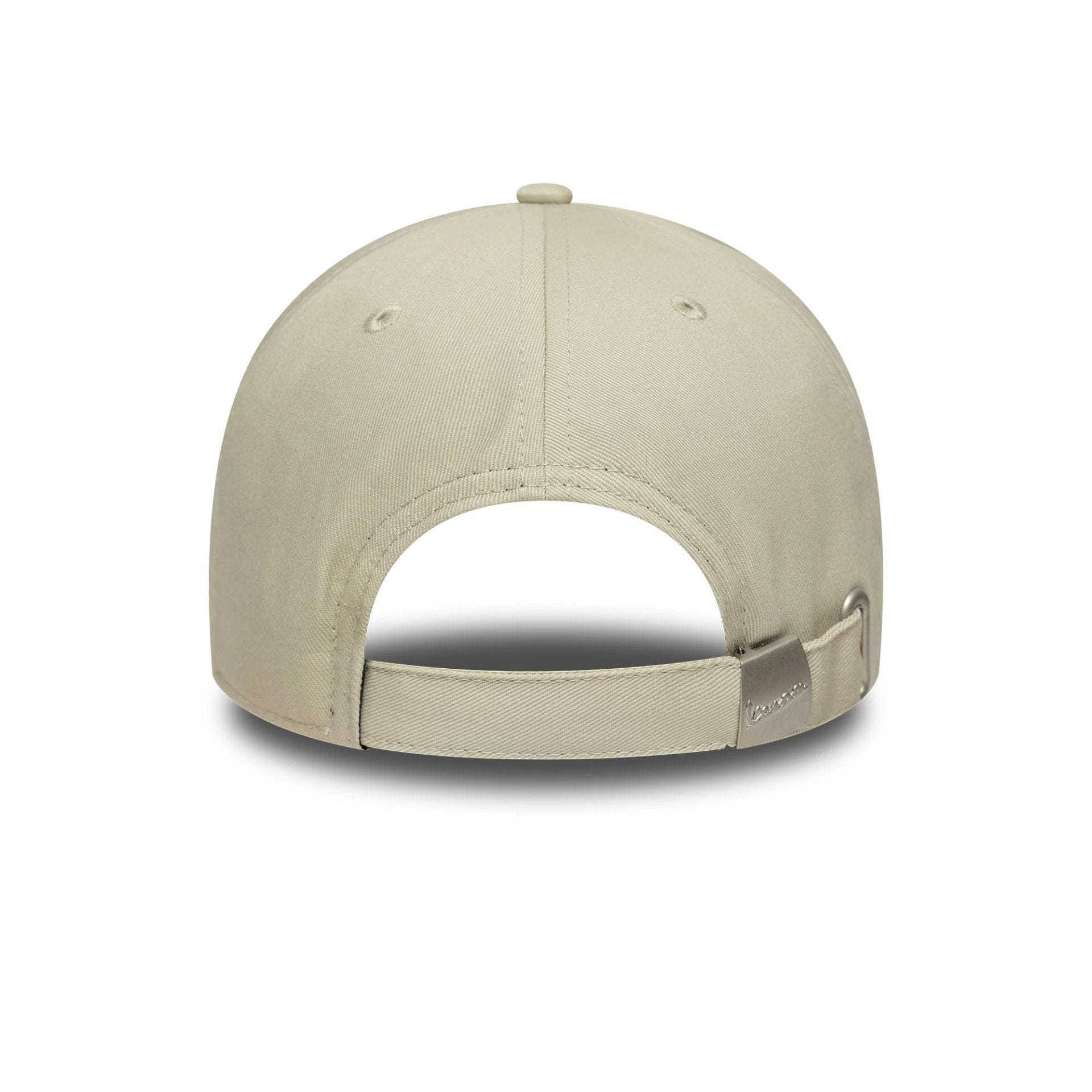 This is a Vespa Seasonal Cream 9FORTY Adjustable Cap 4