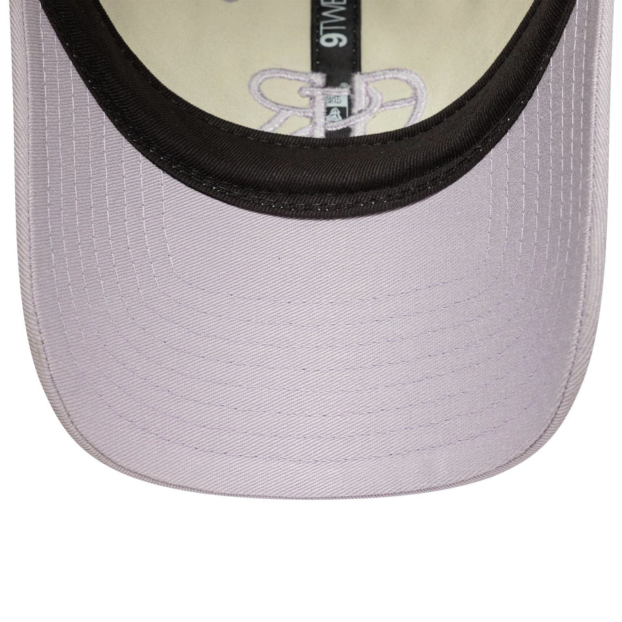 This is a AS Roma Womens Contrast Cream 9TWENTY Adjustable Cap 5