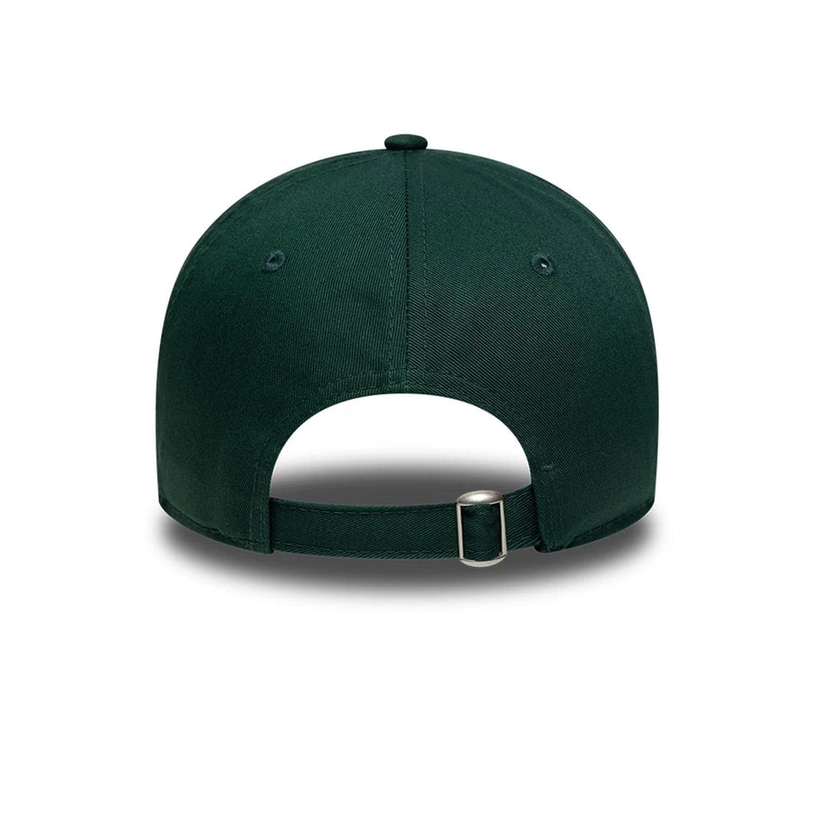 This is a Chelsea FC Lion Crest Seasonal Green 9TWENTY Adjustable Cap 4