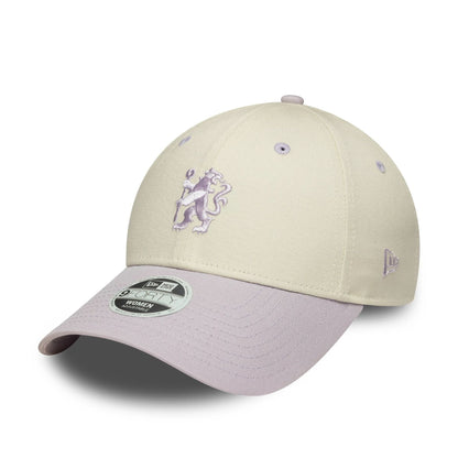 This is a Chelsea FC Lion Crest Womens Contrast Cream 9FORTY Adjustable Cap 1
