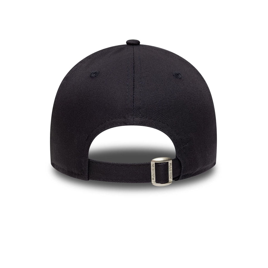 This is a Manchester United FC Youth Seasonal Navy 9FORTY Adjustable Cap 7