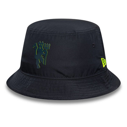 This is a Manchester United FC HD Keyline Navy Bucket Hat 1