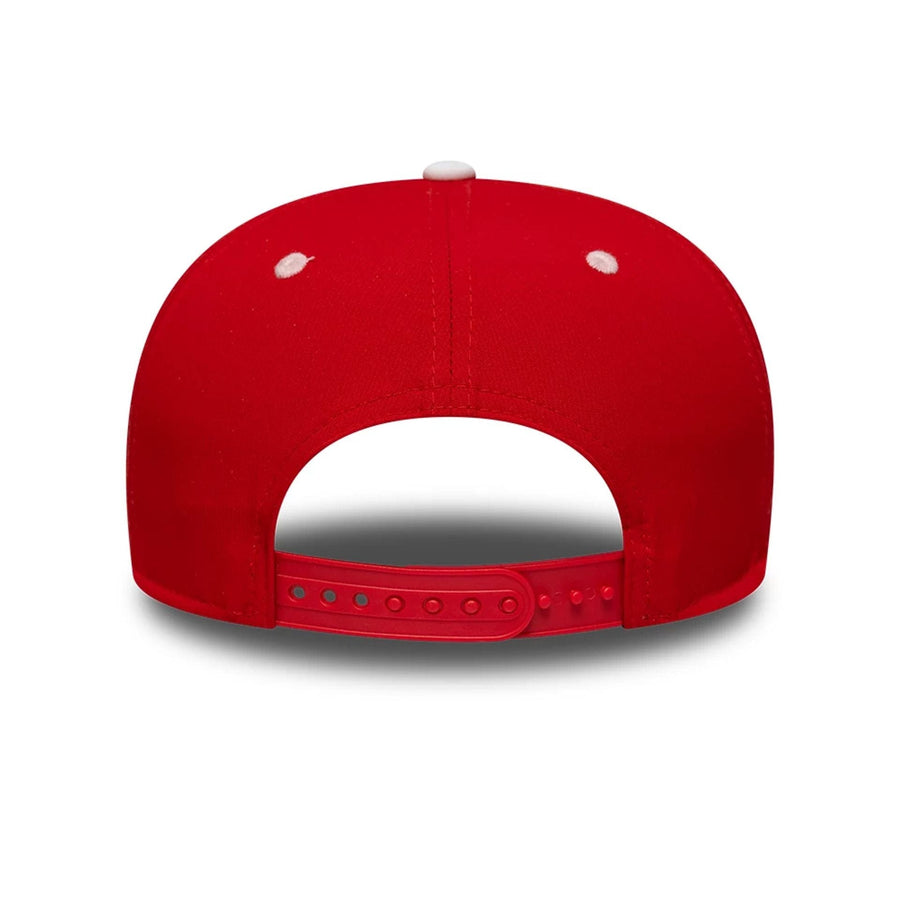 This is a Manchester United FC Recycled Red 9SEVENTY Stretch Snap Adjustable Cap 4