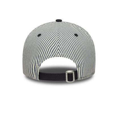 This is a Tottenham Hotspur FC Contrast Pinstripe Navy 9FORTY Adjustable Cap 4