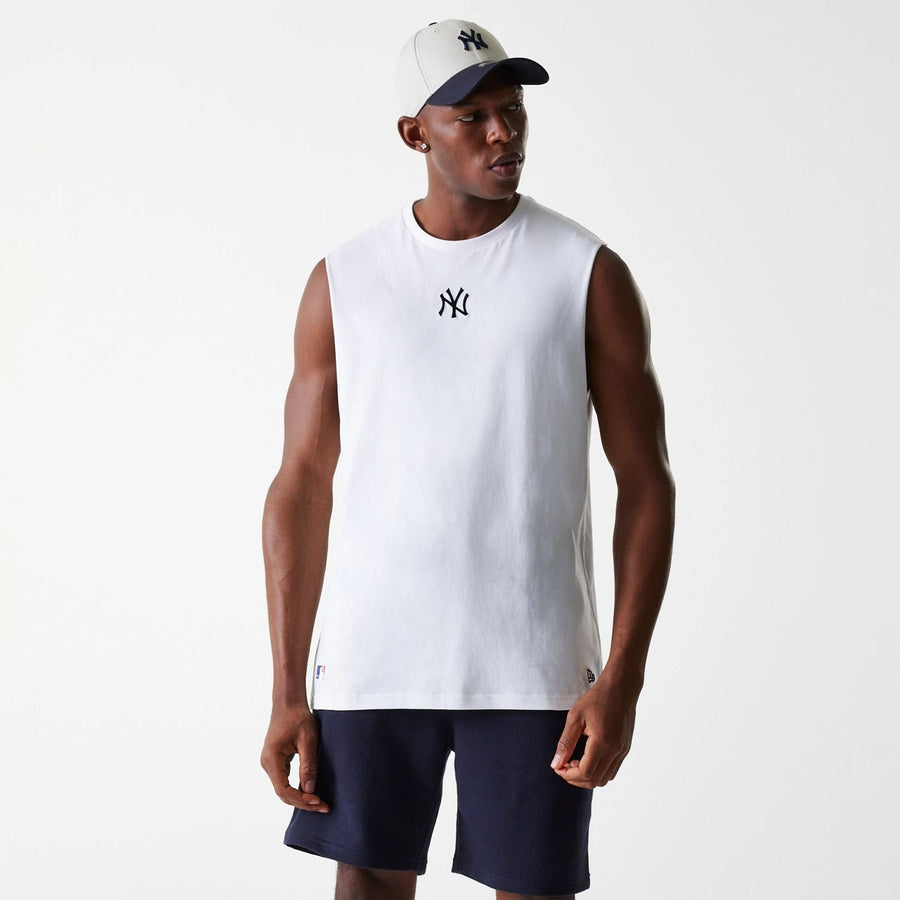 The Male model is wearing New York Yankees MLB Midi White Sleeveless T-Shirt 1