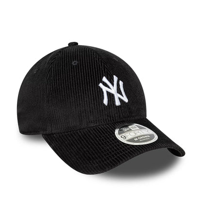 This is a New York Yankees MLB Cord Black 9FORTY M-Crown Adjustable Cap 3