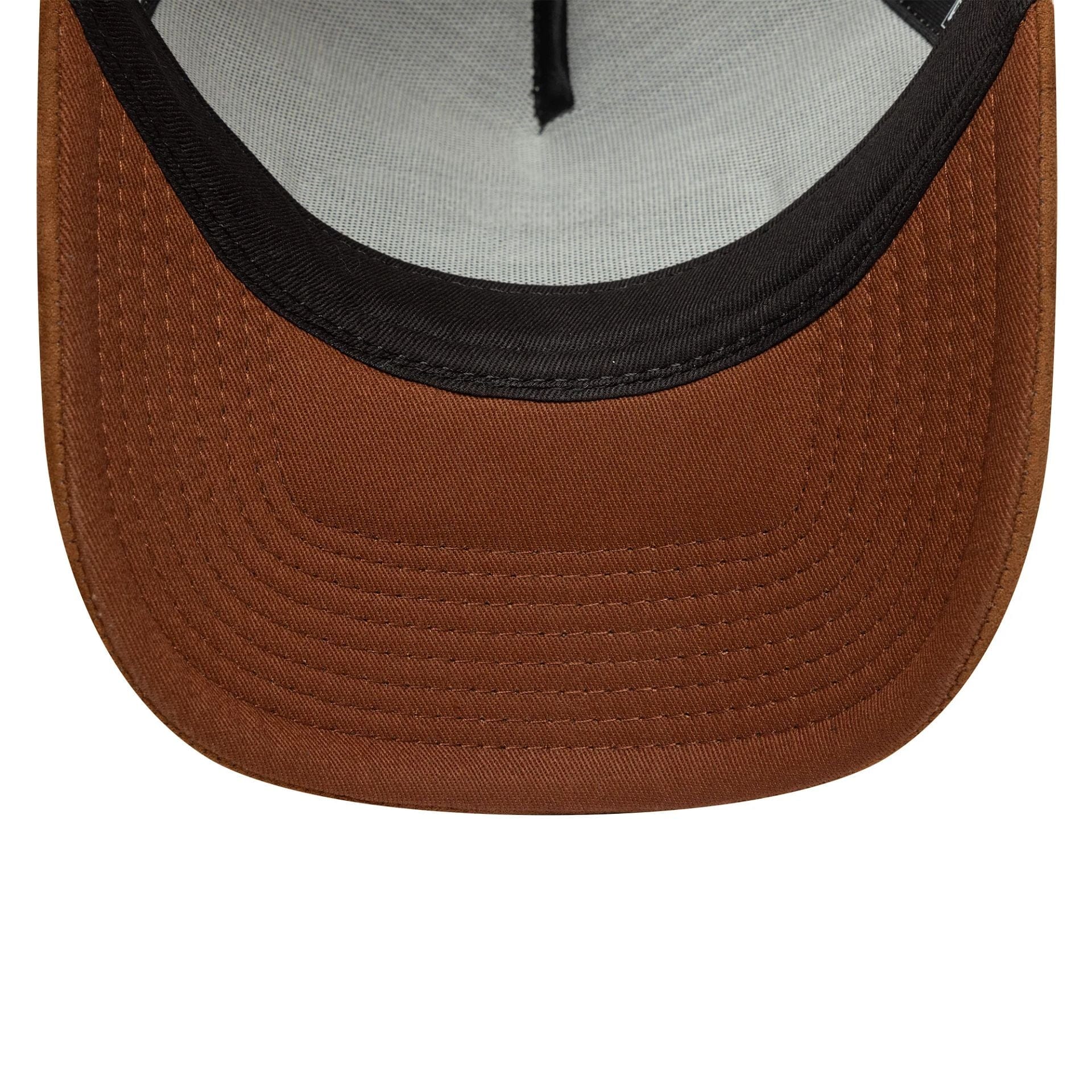 This is a New Era Oval Patch Suede Cream 9FORTY E-Frame Trucker Adjustable Cap 5