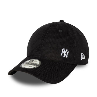 This is a New York Yankees MLB Flawless Cord Black 9FORTY Adjustable Cap 1