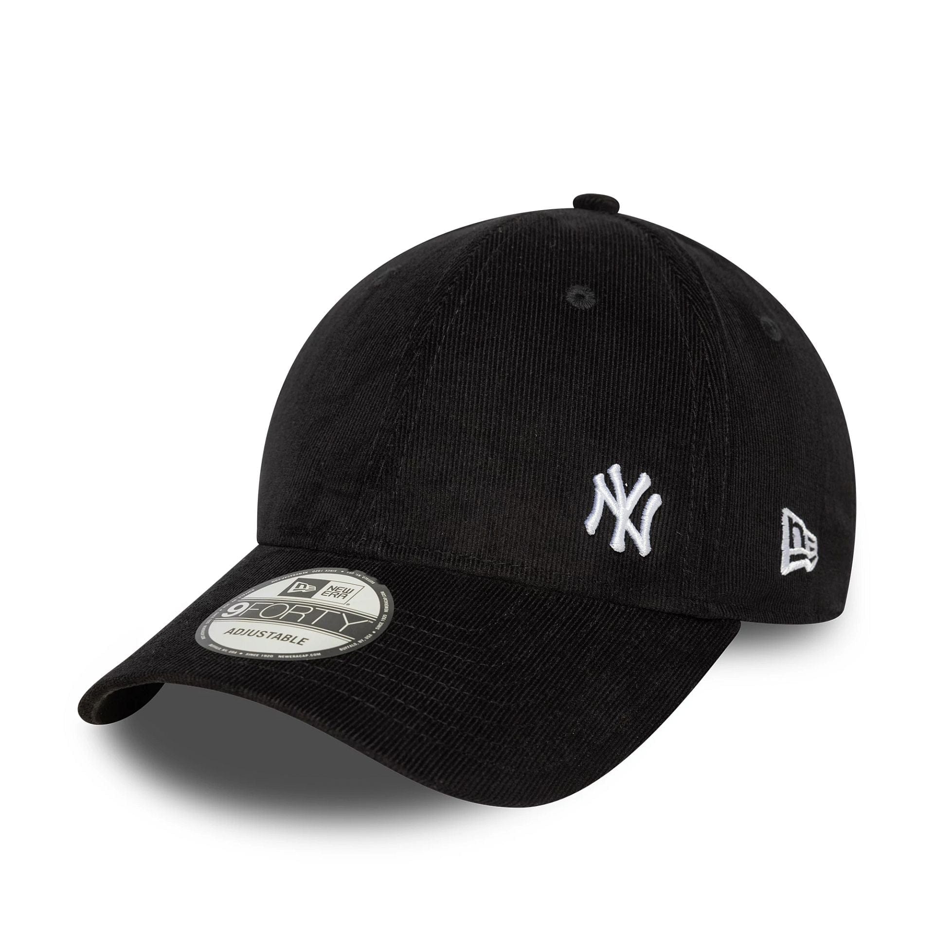 This is a New York Yankees MLB Flawless Cord Black 9FORTY Adjustable Cap 1