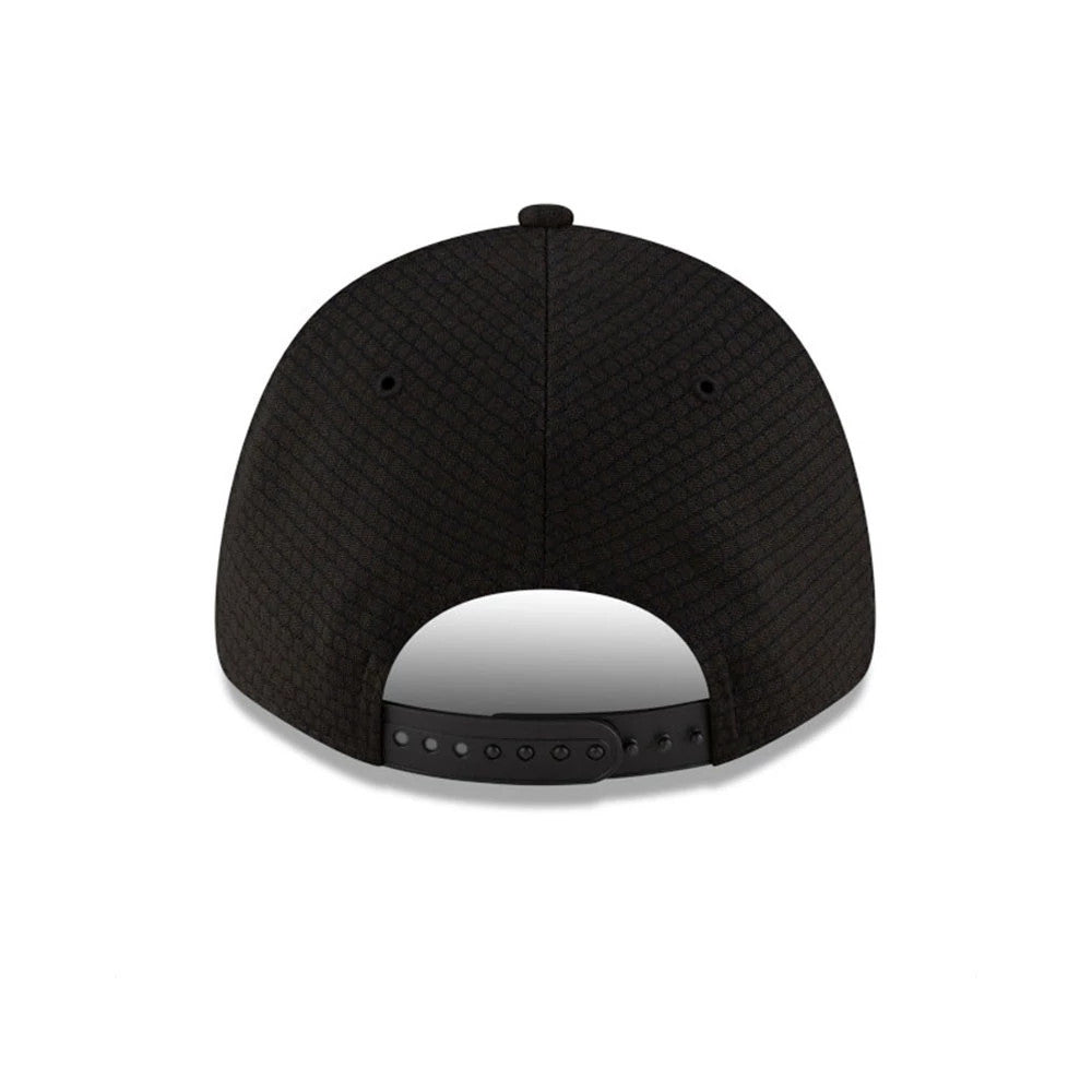 This is a New York Yankees MLB Flawless Mesh Black 9FORTY Adjustable Cap. 4