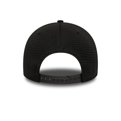 This is a New York Yankees MLB Flawless Mesh Black 9FORTY Adjustable Cap 4