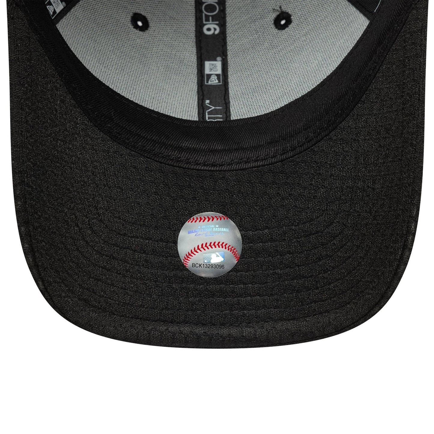 This is a Detroit Tigers MLB Flawless Mesh Black 9FORTY Adjustable Cap 5