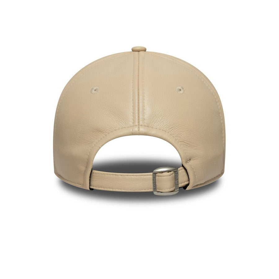 This is a New York Yankees MLB Leather Cream 9TWENTY Adjustable Cap 4