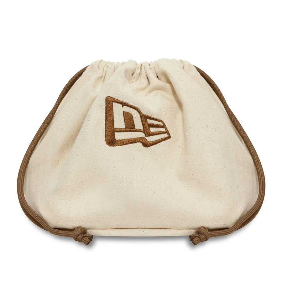 This is a New York Yankees MLB Leather Cream 9TWENTY Adjustable Cap 6