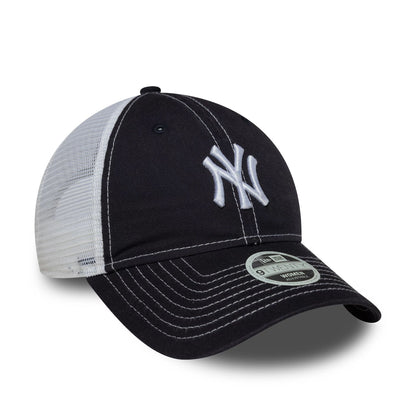 This is a New York Yankees Womens MLB Washed Navy 9TWENTY Adjustable Cap 3