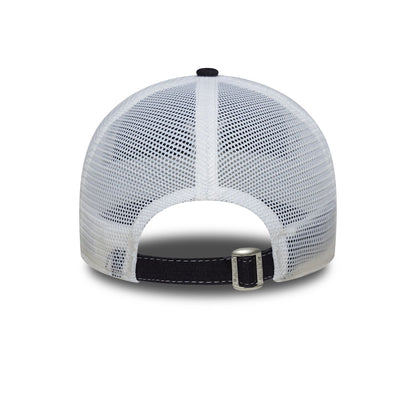 This is a New York Yankees Womens MLB Washed Navy 9TWENTY Adjustable Cap 4