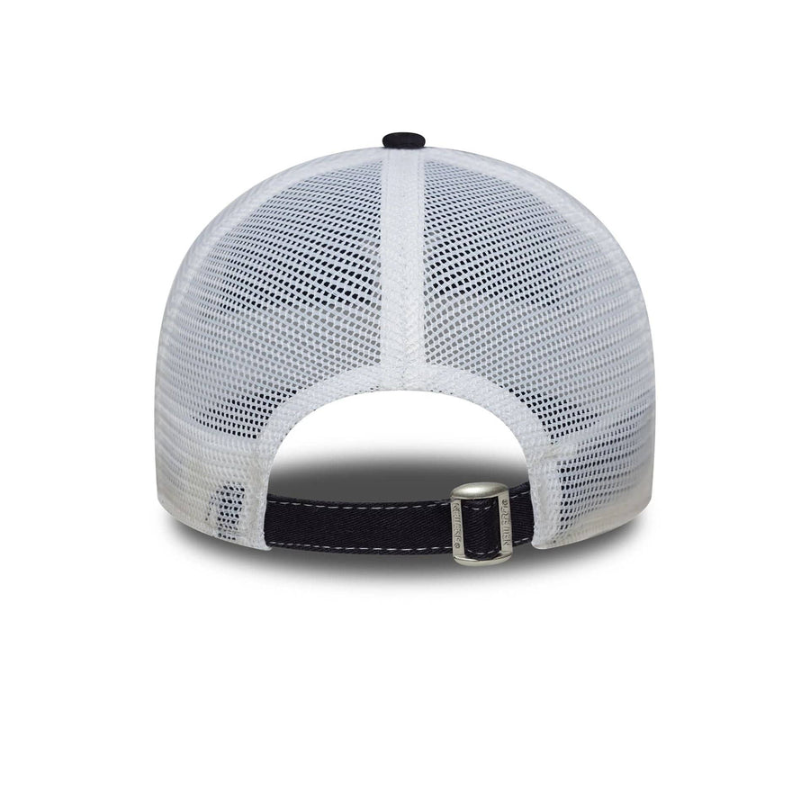 This is a New York Yankees Womens MLB Washed Navy 9TWENTY Adjustable Cap 4