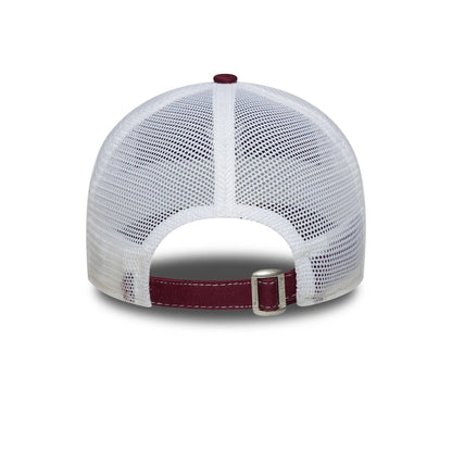 This is a New York Yankees Womens MLB Washed Dark Red 9TWENTY Adjustable Cap 4