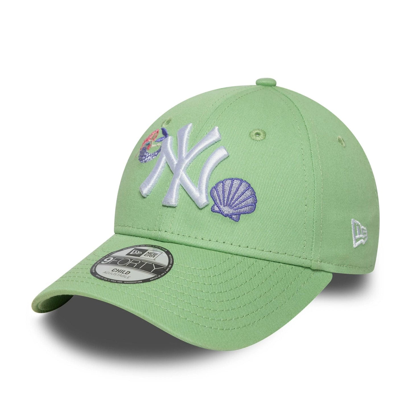 This is a New York Yankees Child MLB Nautical Icon Pastel Green 9FORTY Adjustable Cap 1