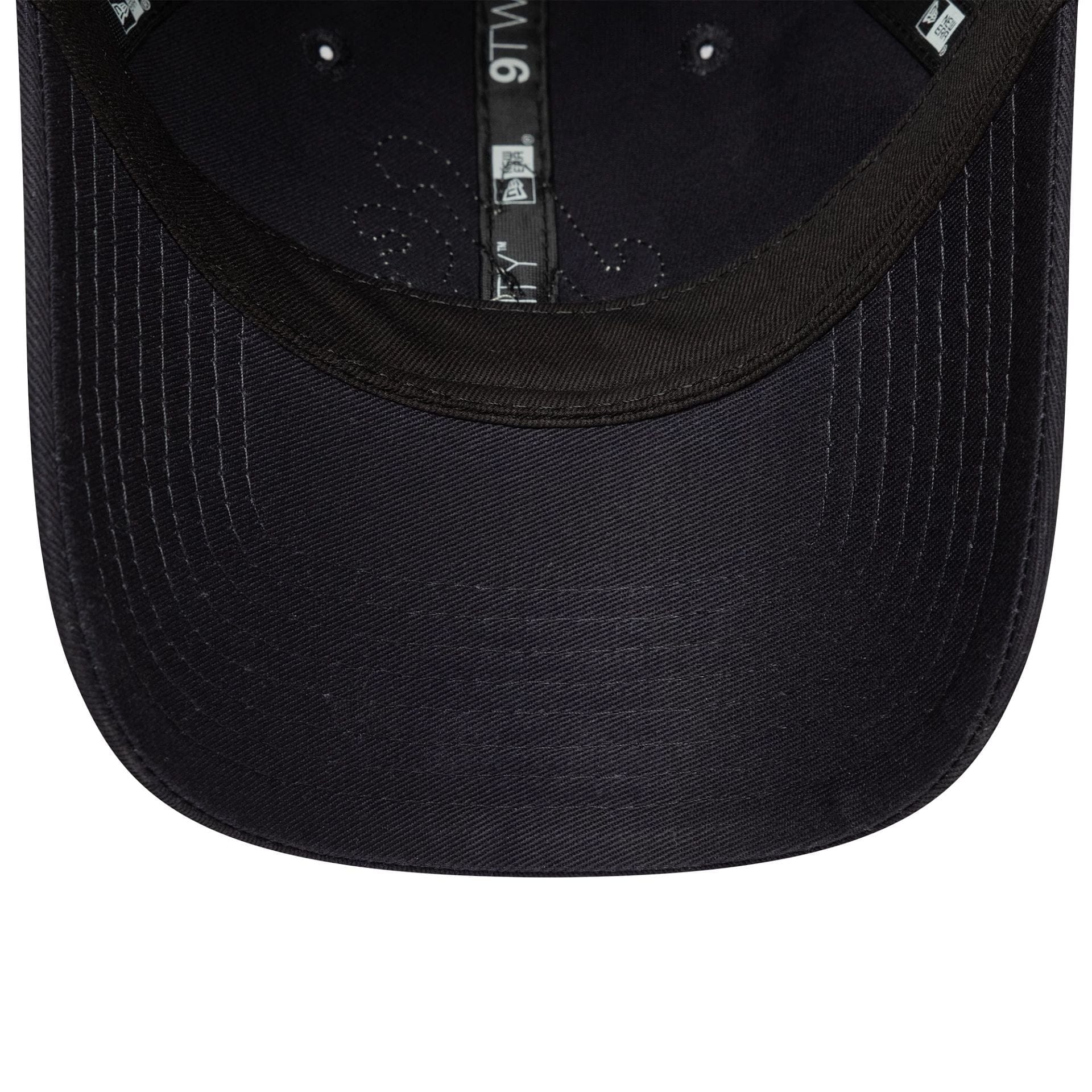 This is a New Era Boucle Navy 9TWENTY Adjustable Cap 5