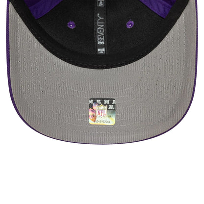 This is a Minnesota Vikings NFL Patch Purple 9SEVENTY Stretch-Snap Adjustable Cap 2