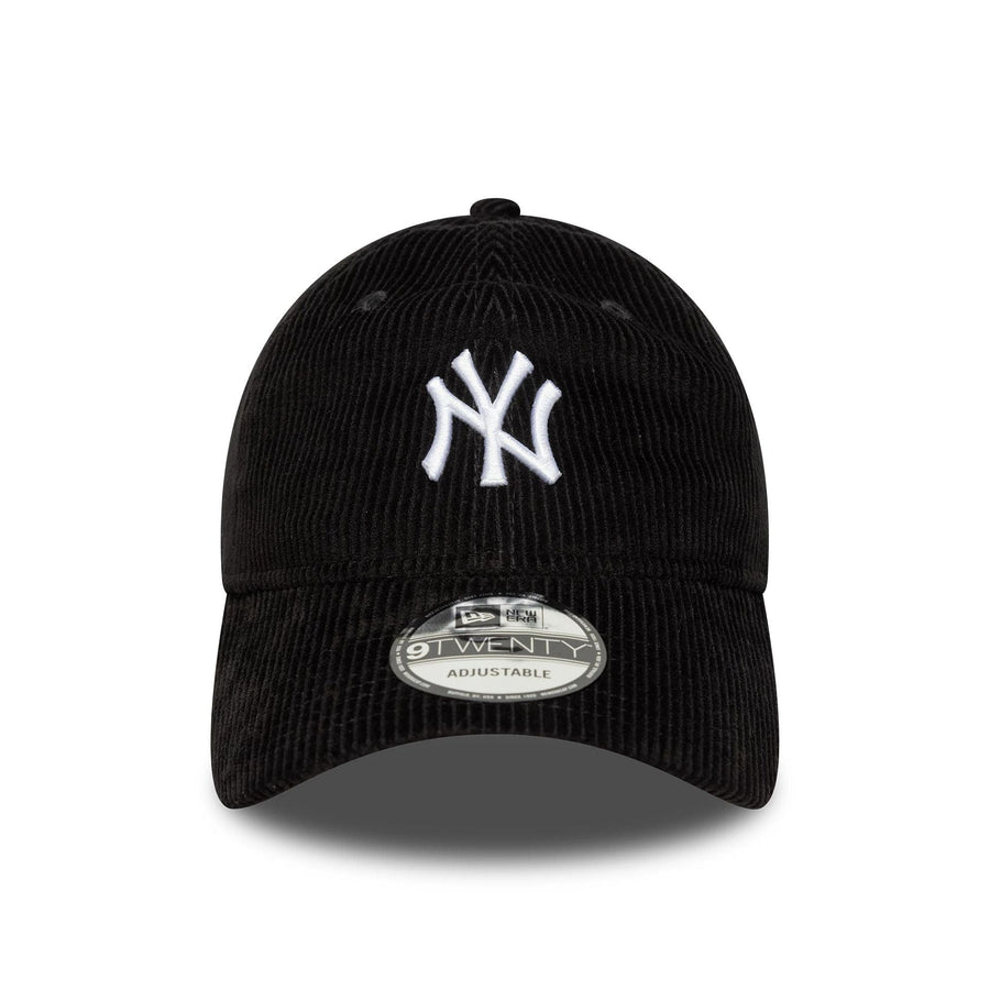 This is a New York Yankees MLB Cord Black 9TWENTY Adjustable Cap 2