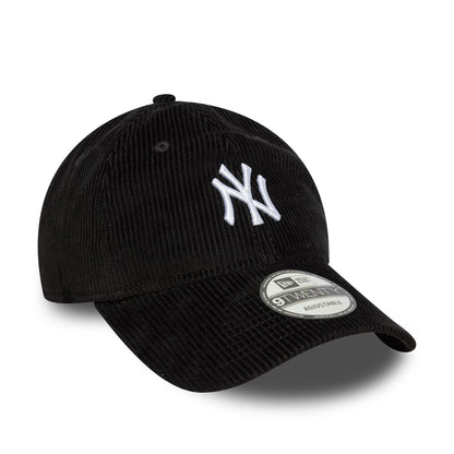 This is a New York Yankees MLB Cord Black 9TWENTY Adjustable Cap 3