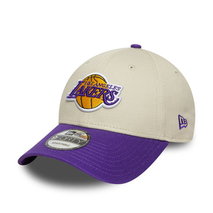 This is a LA Lakers NBA Colour Block Cream 9FORTY Adjustable Cap 1