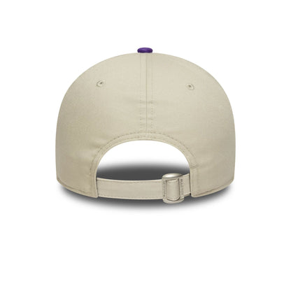 This is a LA Lakers NBA Colour Block Cream 9FORTY Adjustable Cap 4