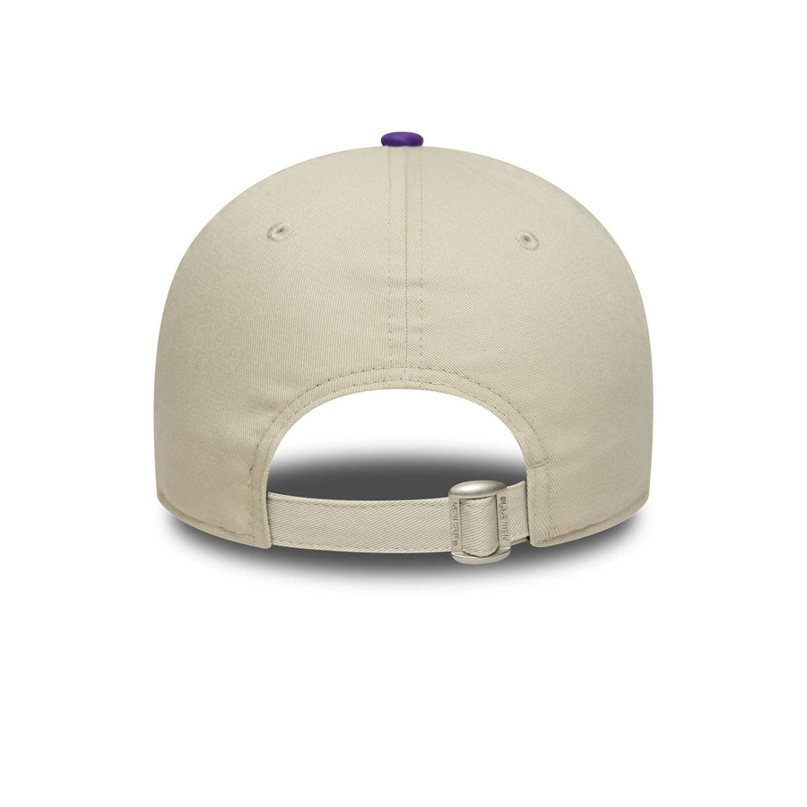 This is a LA Lakers NBA Colour Block Cream 9FORTY Adjustable Cap 4