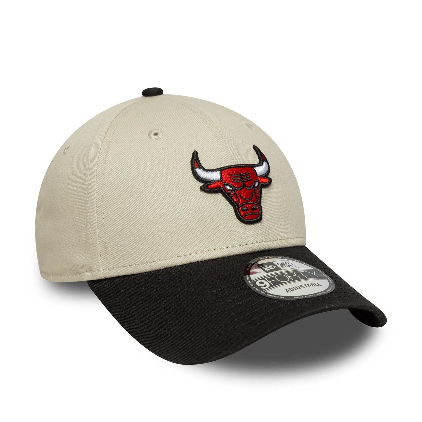 This is a Chicago Bulls NBA Colour Block Cream 9FORTY Adjustable Cap 3