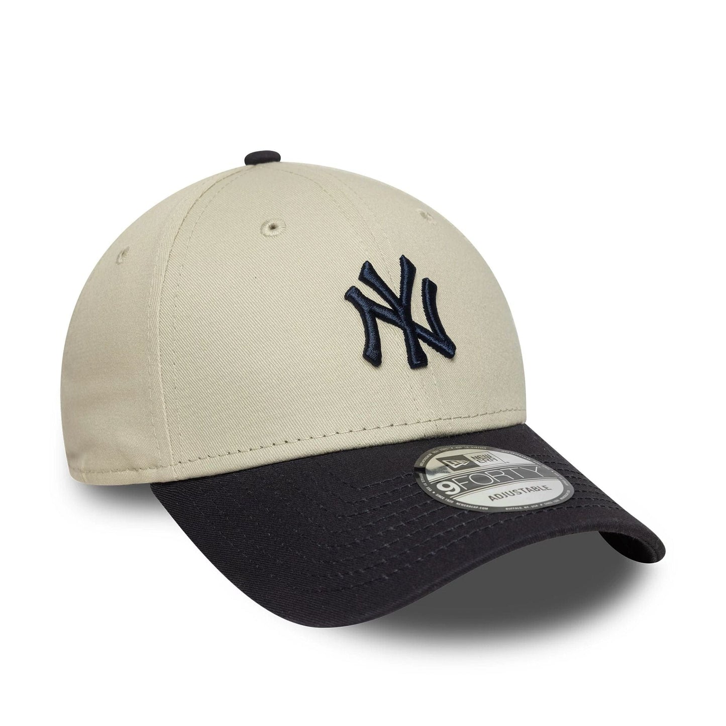 This is a New York Yankees MLB Colour Block Cream 9FORTY Adjustable Cap 3