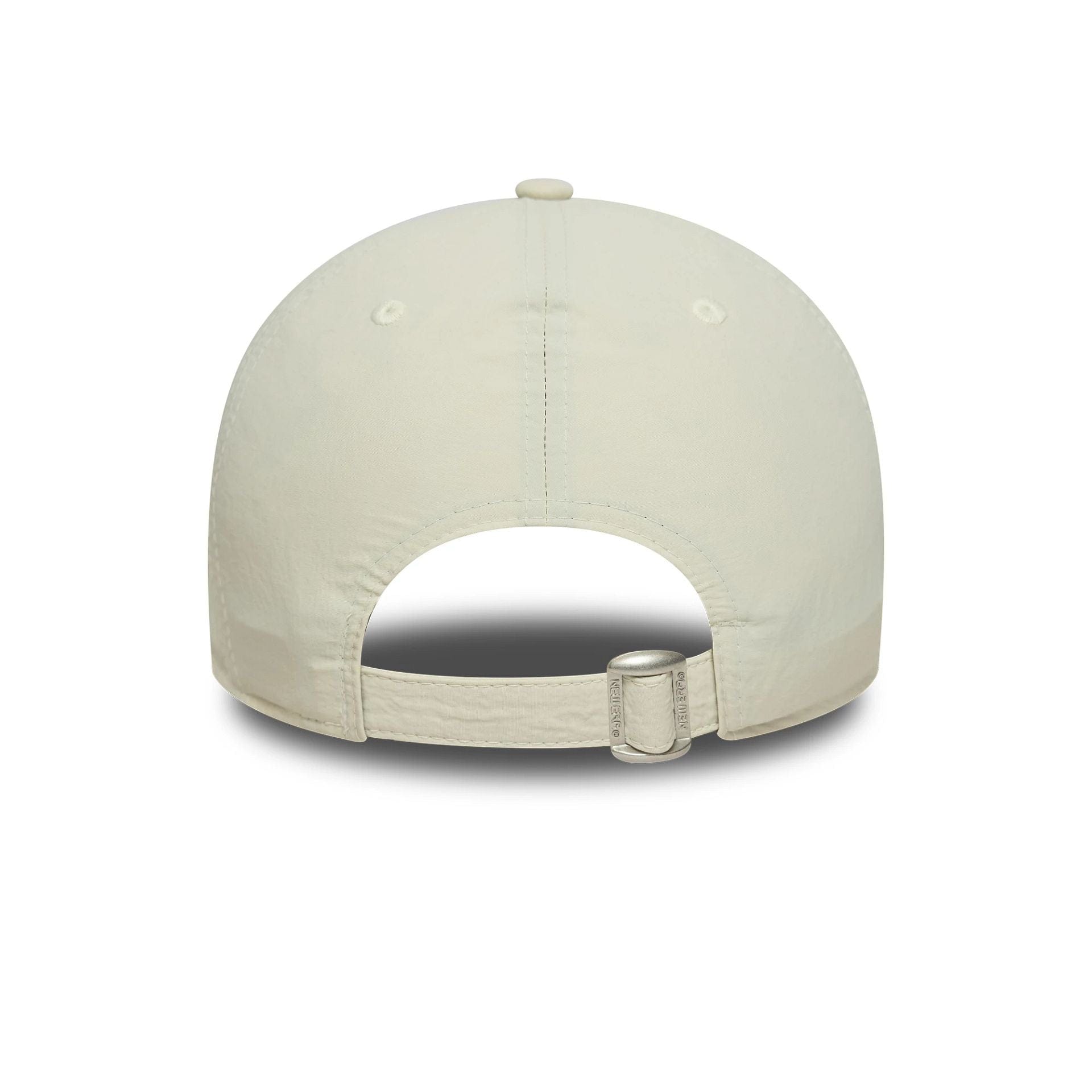 This is a Chicago Bulls NBA Recycled Cream 9FORTY Adjustable Cap 4