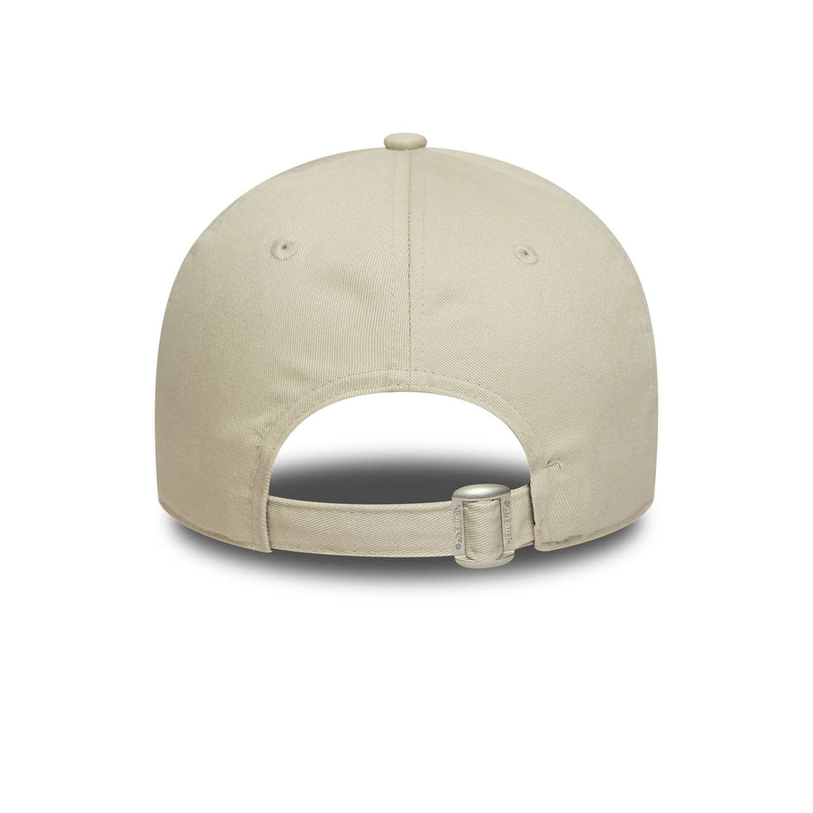 This is a New York Yankees MLB Ombre Infill Cream 9FORTY Adjustable Cap 5