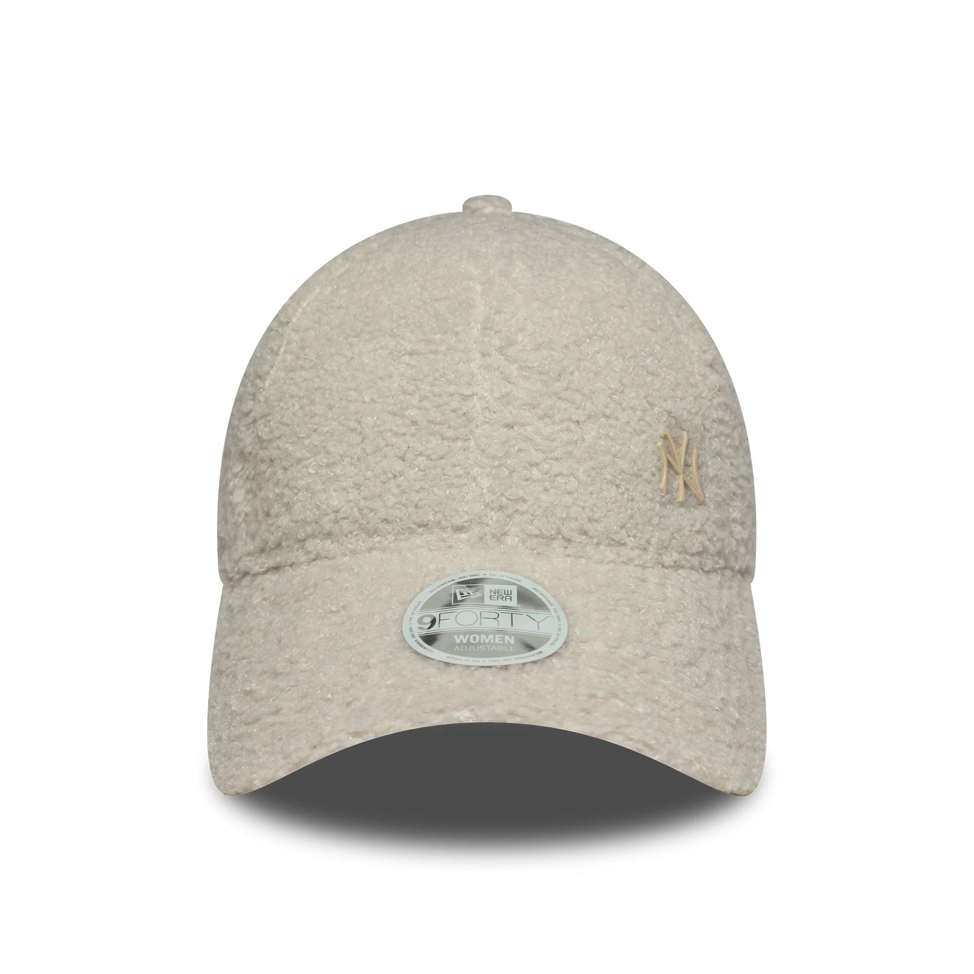 This is a New York Yankees MLB Borg Cream 9FORTY Adjustable Cap 2