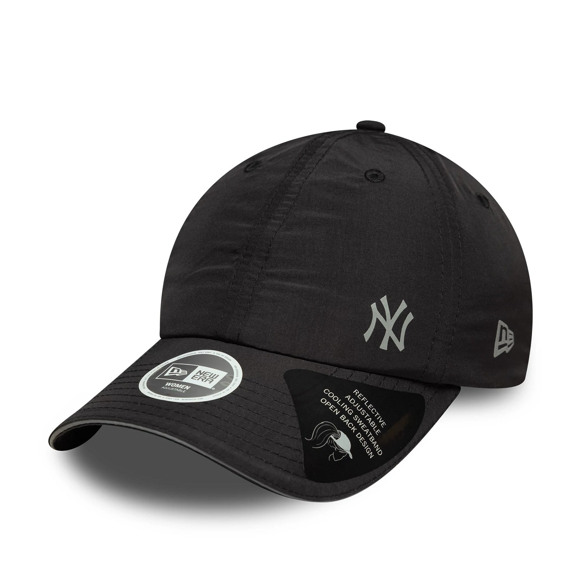 This is a New York Yankees Womens MLB Flawless Black Pony Tail Adjustable Cap 1