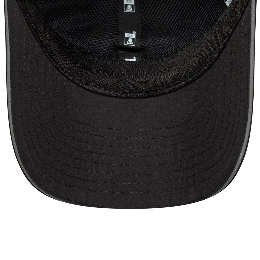 This is a New York Yankees Womens MLB Flawless Black Pony Tail Adjustable Cap 5