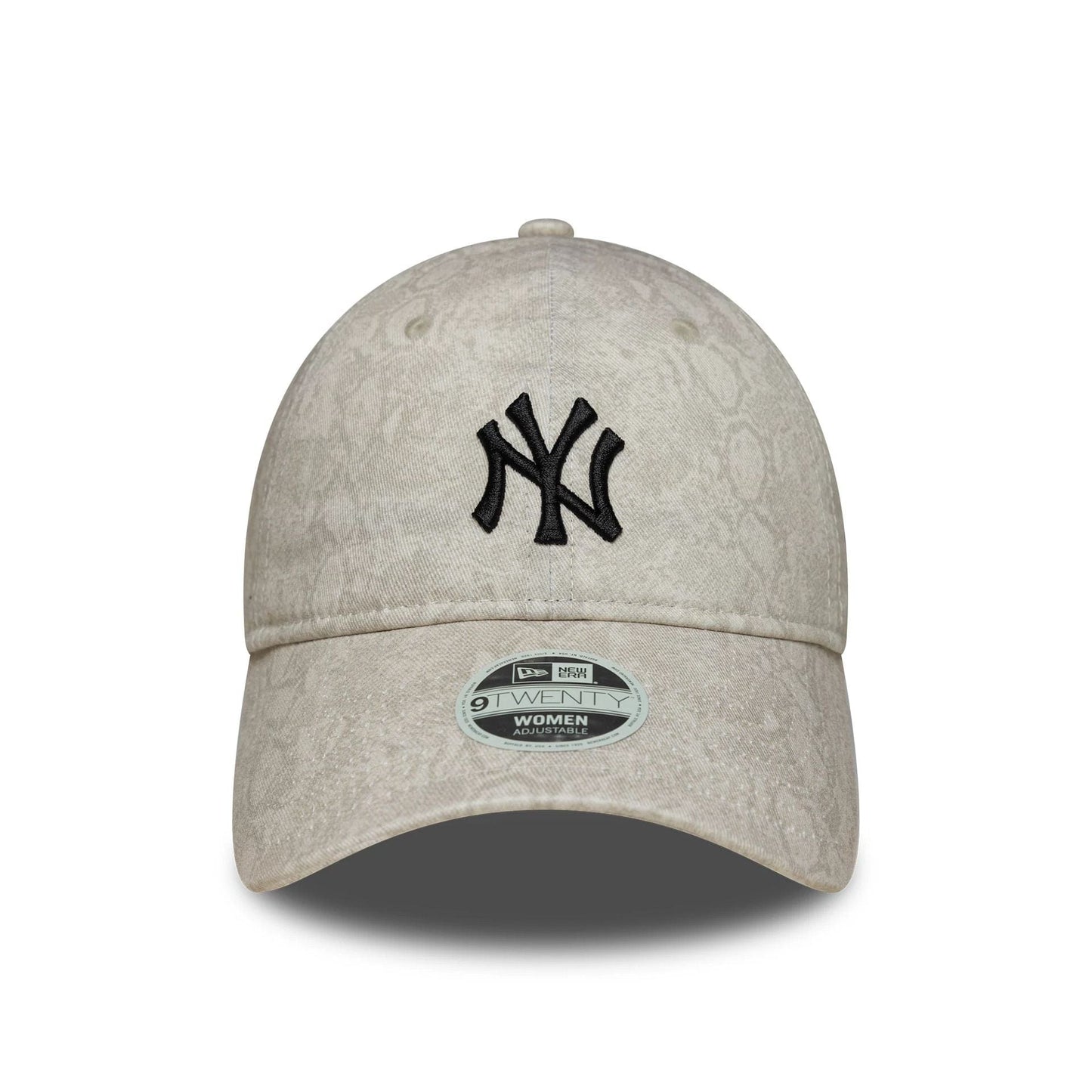 This is a New York Yankees Womens MLB Animal Cream 9TWENTY Adjustable Cap 2