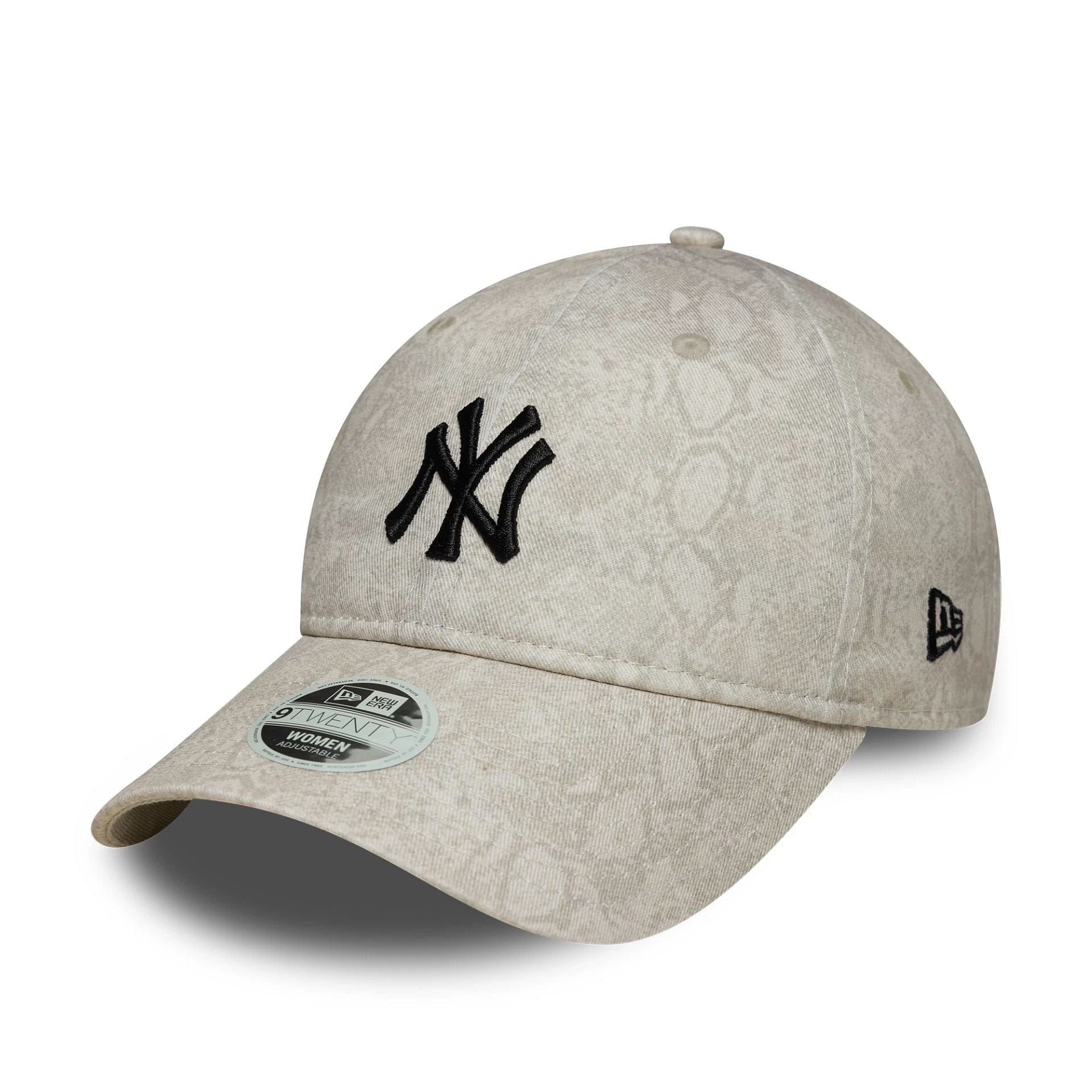 This is a New York Yankees Womens MLB Animal Cream 9TWENTY Adjustable Cap 1
