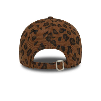 This is a New York Yankees Womens MLB Cord Leopard Brown 9TWENTY Adjustable Cap 4