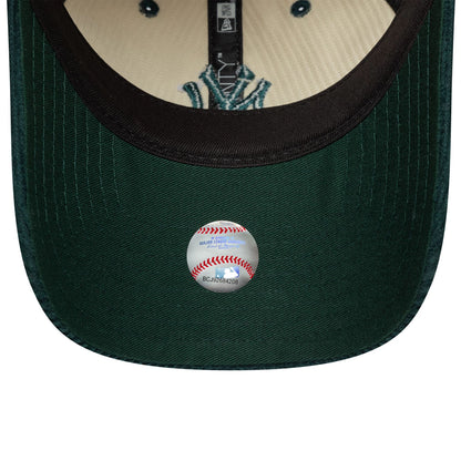 This is a New York Yankees Womens MLB Block Cord Cream 9TWENTY Adjustable Cap 5