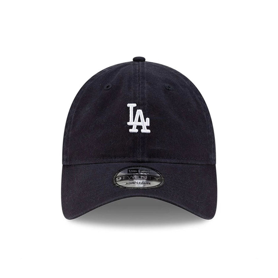 This is a LA Dodgers MLB Mini Logo Navy 9TWENTY Adjustable Cap 2