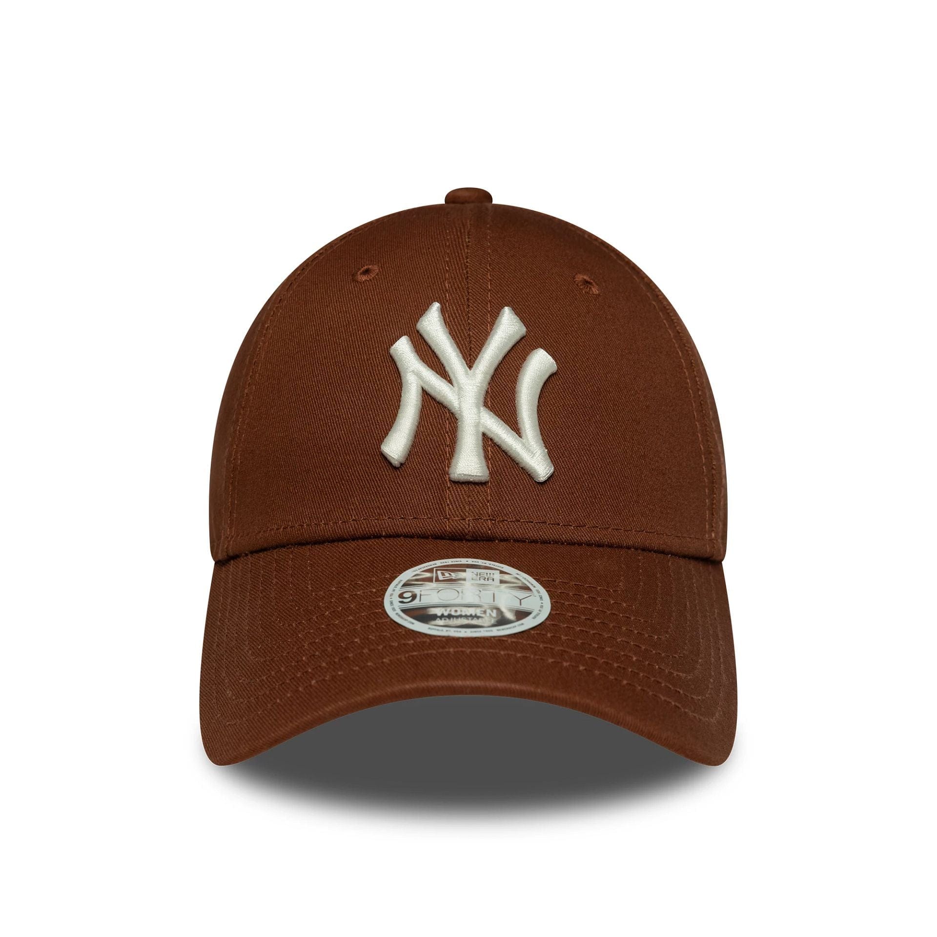 This is a New York Yankees Womens MLB League Essential Brown 9FORTY Adjustable Cap 2
