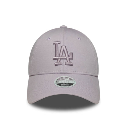 This is a LA Dodgers Womens MLB League Essential Pastel Purple 9FORTY Adjustable Cap 2