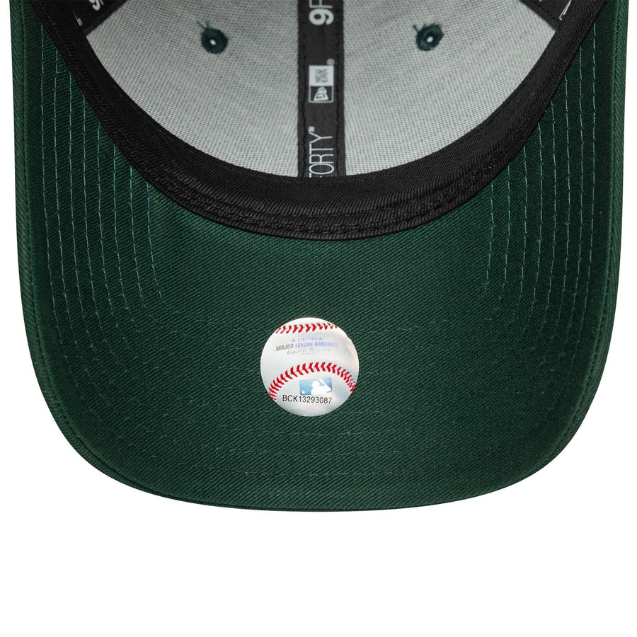 This is a New York Yankees MLB League Essential Dark Green 9FORTY Adjustable Cap 5