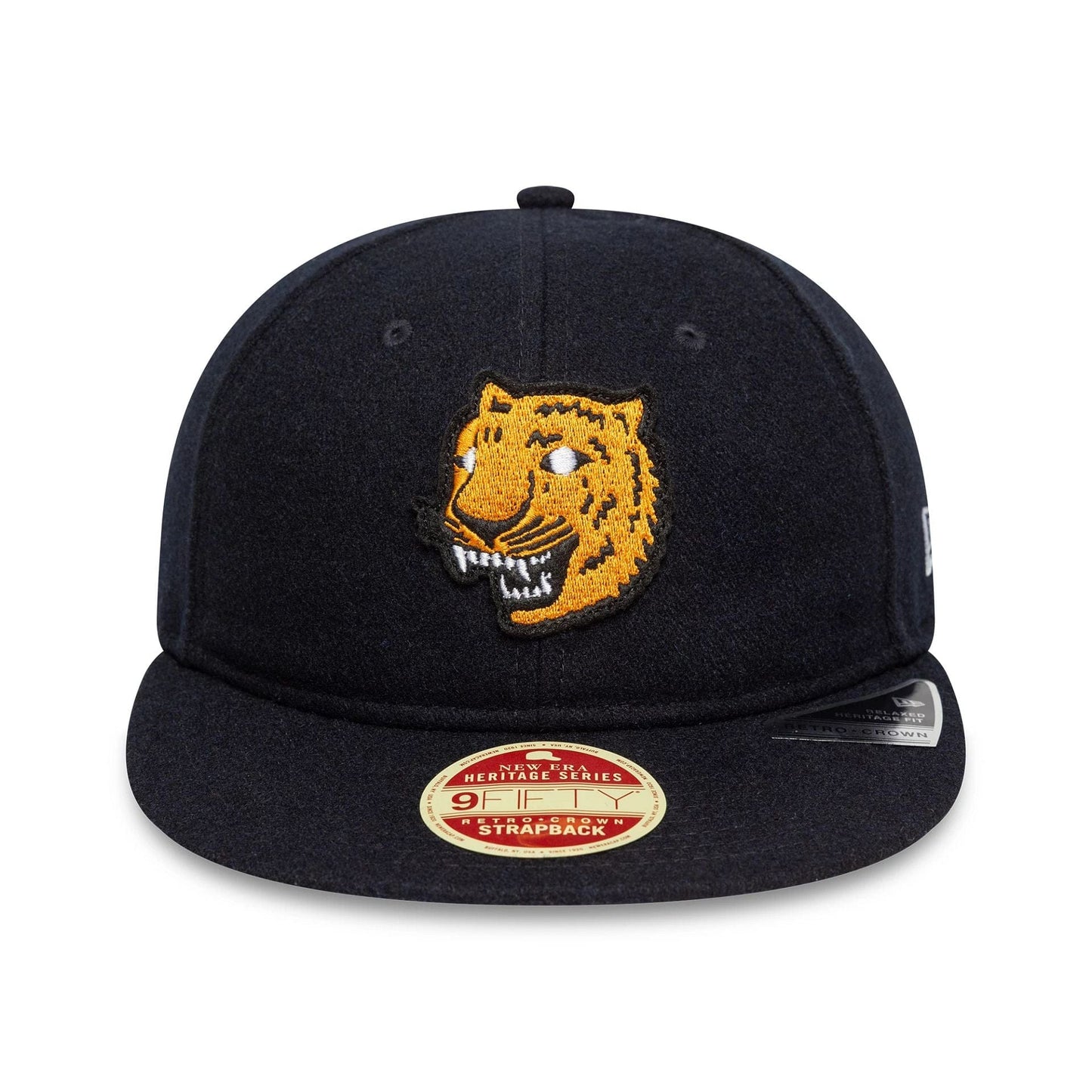 This is a Detroit Tigers MLB Heritage Cooperstown Navy Retro Crown 9FIFTY Adjustable Cap 3