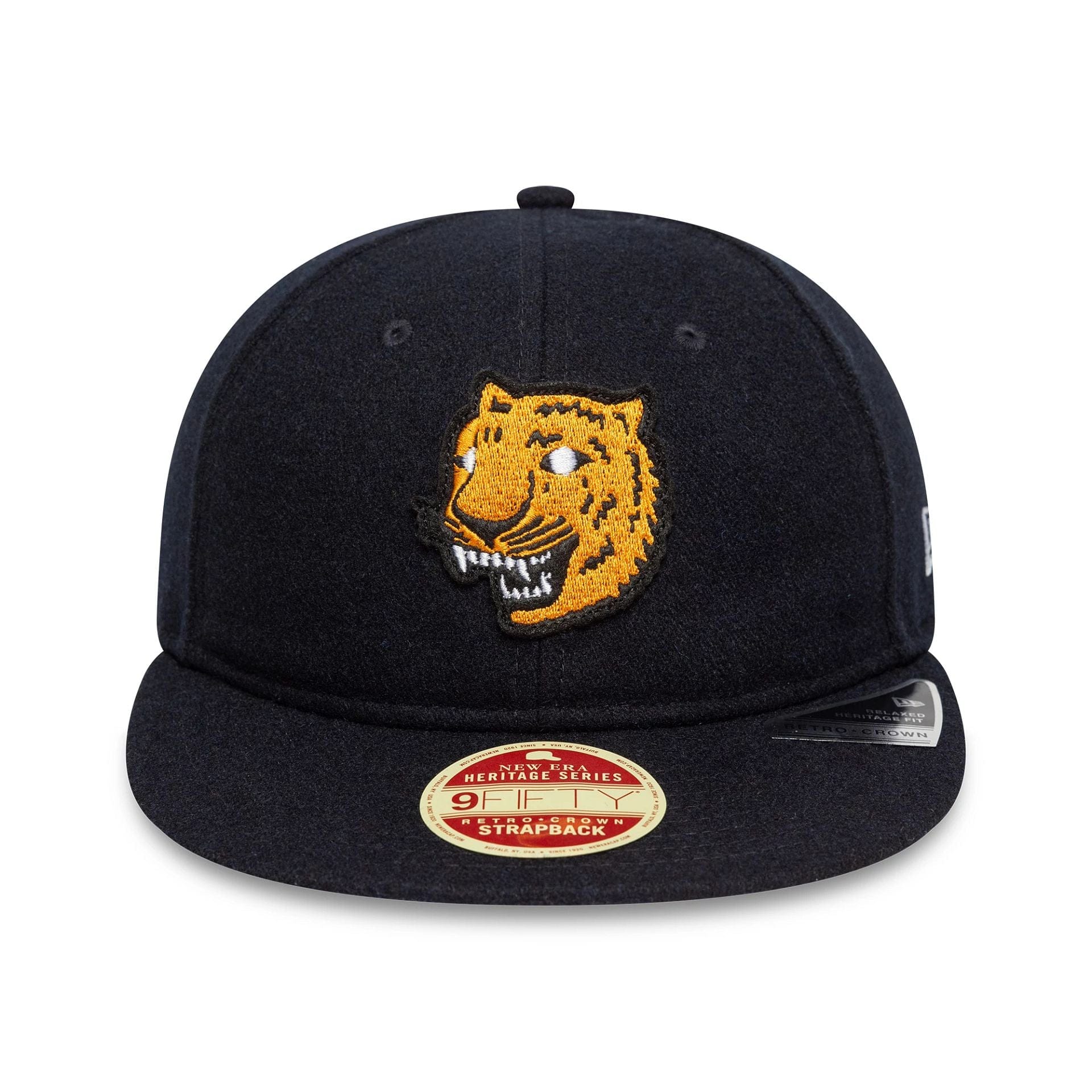 This is a Detroit Tigers MLB Heritage Cooperstown Navy Retro Crown 9FIFTY Adjustable Cap 3