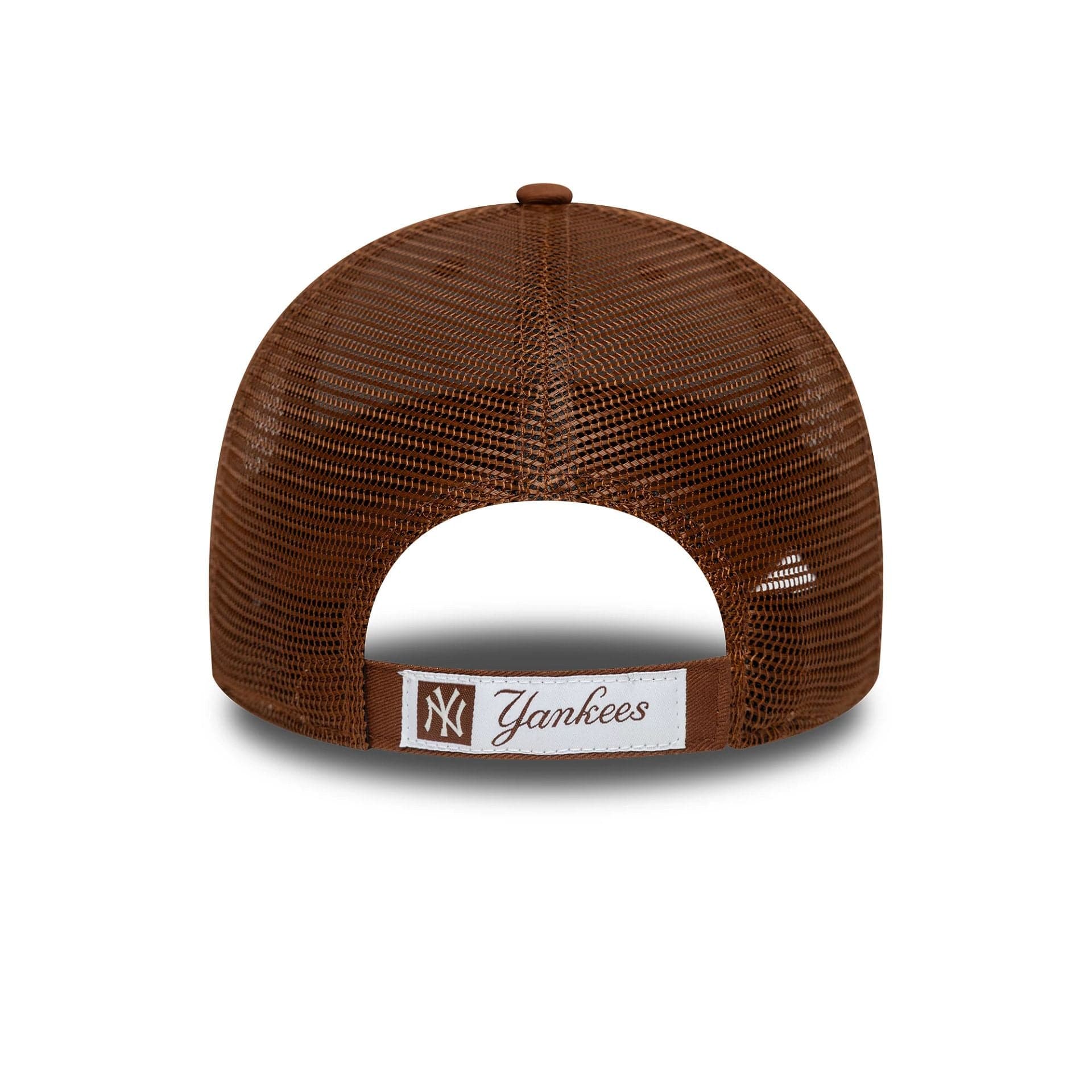 This is a New York Yankees MLB Homefield Brown 9FORTY Trucker Adjustable Cap 4